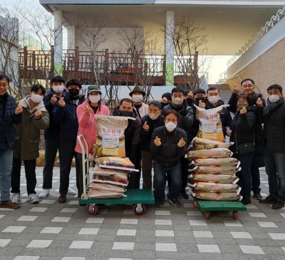 [상담사례지원팀] 사랑나누기 봉사단과 함께한 설 명절맞이 쌀 전달 봉사활동