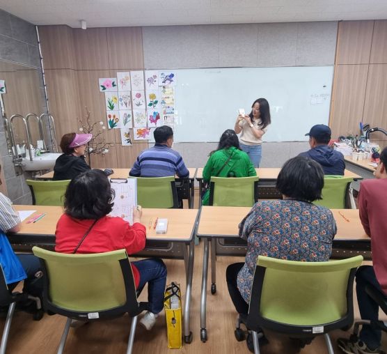 [평생배움팀] 📚한글과 수를 배우는 즐거운 시간! – 수와 한글교실 이야기 –