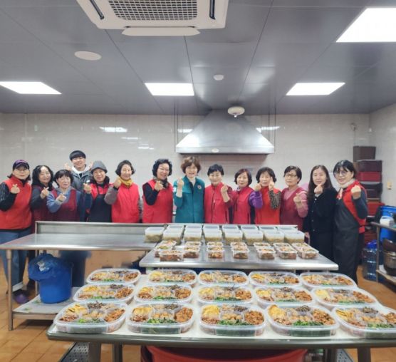[마을이음팀] 마을공동체사업 2~3월 '집밥을 지어드립니다'