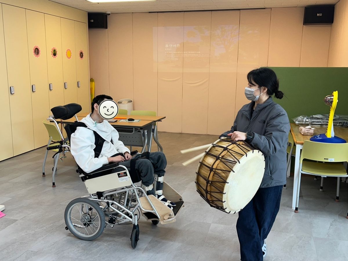 [통합돌봄] 25년 2월 마지막주 활동 - “함께하는 온기, 함께해서 따뜻해요”