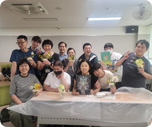 [가족]성인주간보호2반~도자기 선캐처 만들기