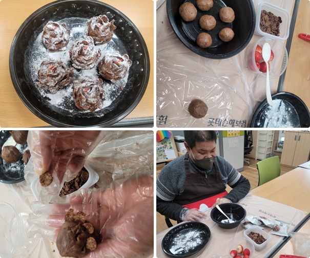 성인주간보호2반~~딸기쵸코 케익 만들기를 했어요